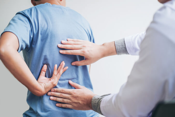 Das Rückenmark in Bedrängnis: Die Wirbelkanalstenose