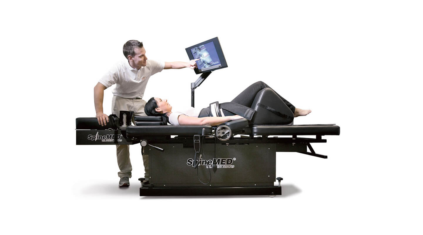 Sanfte Entlastung für die Bandscheiben – Schmerzlinderung mit der Spinemed®-Methode